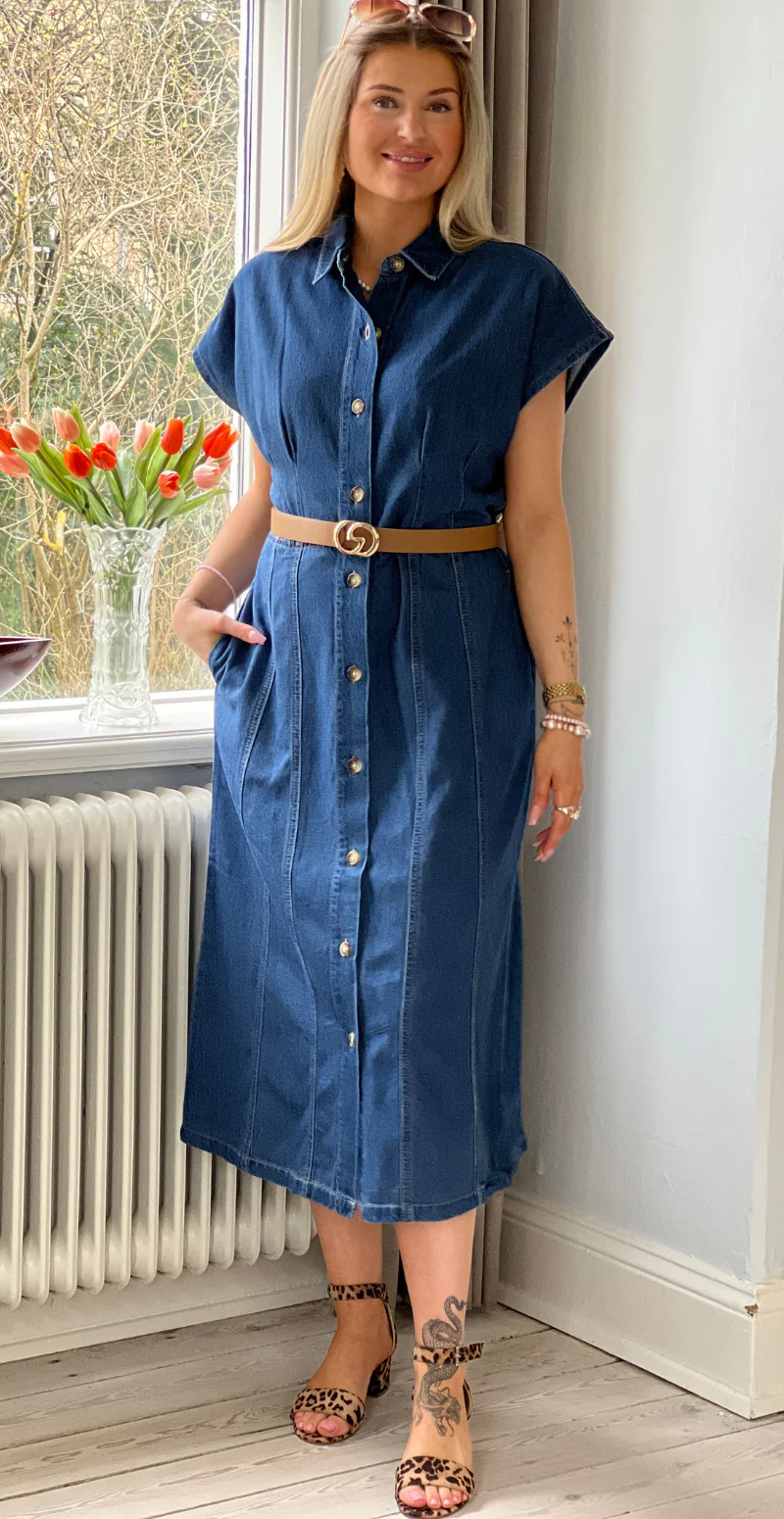 Alia gennemknappet kjole med lommer medium blue denim Freequent - Image 6