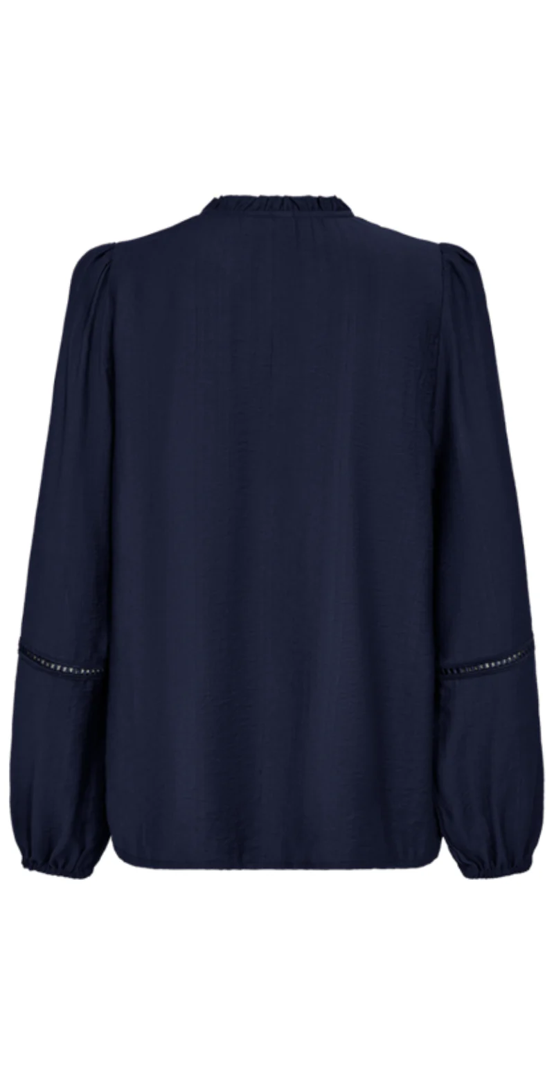 Antina bluse navy FreeQuent - Image 5