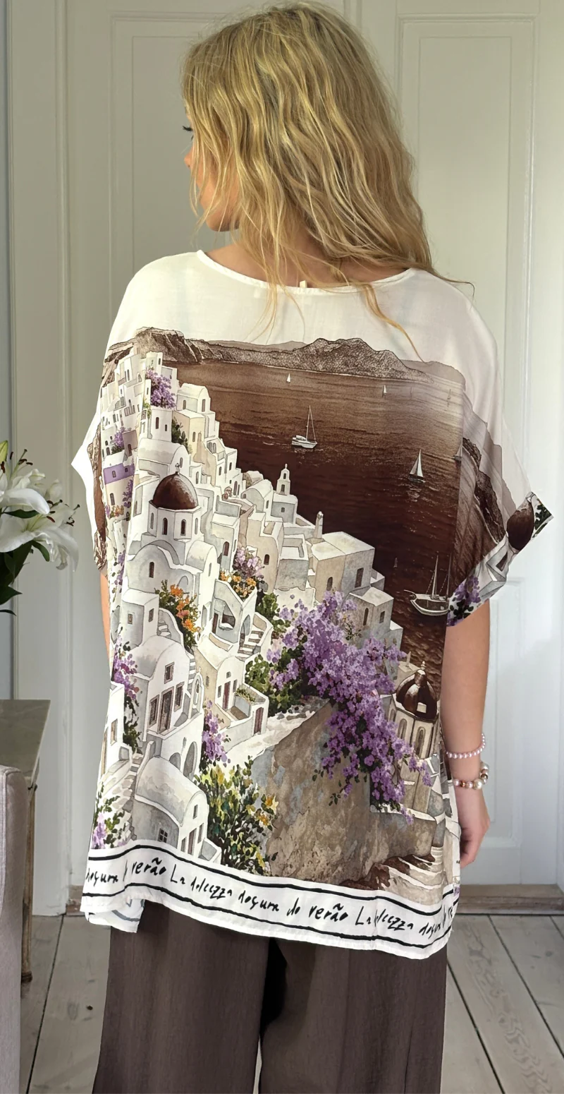 Brianna bluse med kort ærme og print af huse brun LikeLondon - Image 6