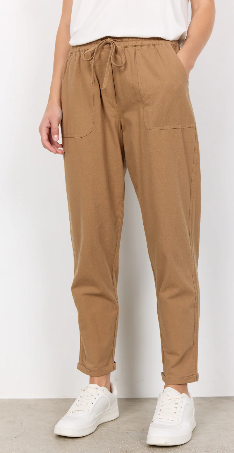 Sally buks med lommer og opsmøg desert brown - Image 2