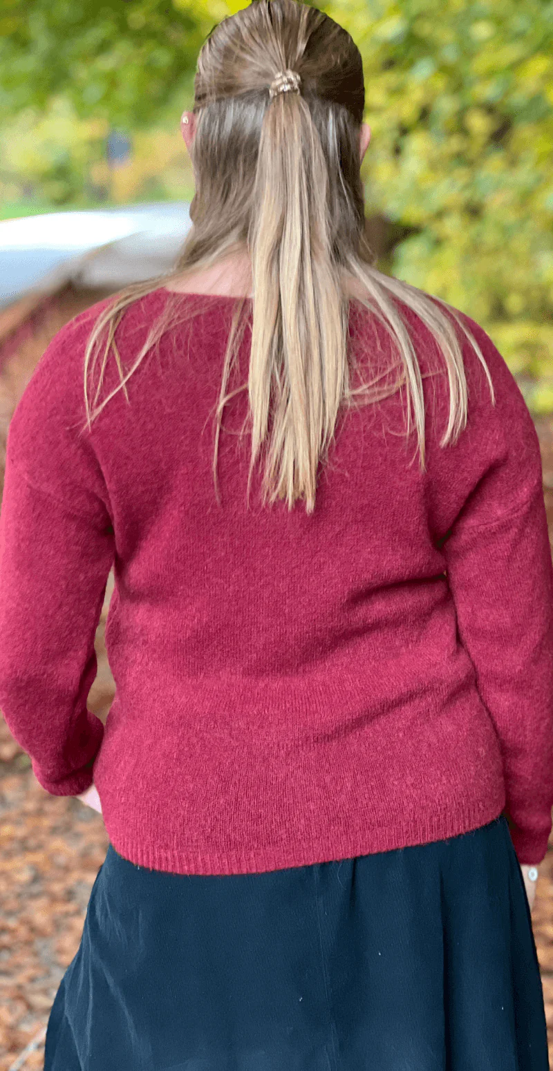Cara uld strik med V-hals bordeaux LikeLondon - Image 3