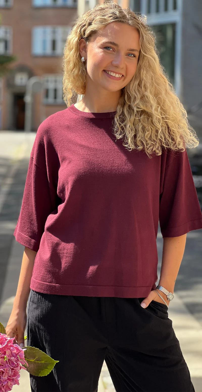 Conny pullover med 3/4 ærmer port royale Freequent