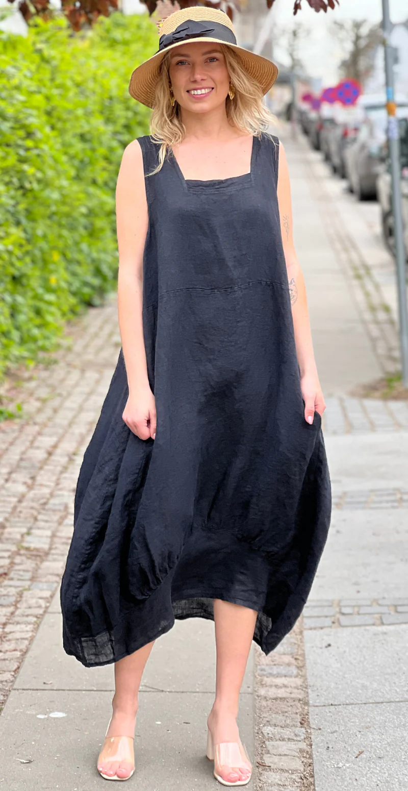 Eline hørkjole uden ærmer og med firkantet udskæring sort LikeLondon - Image 3