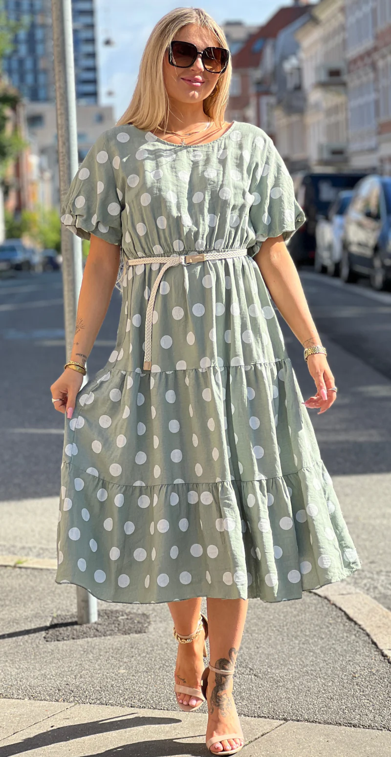 Elly kjole med dots og peplum khaki LikeLondon - Image 5