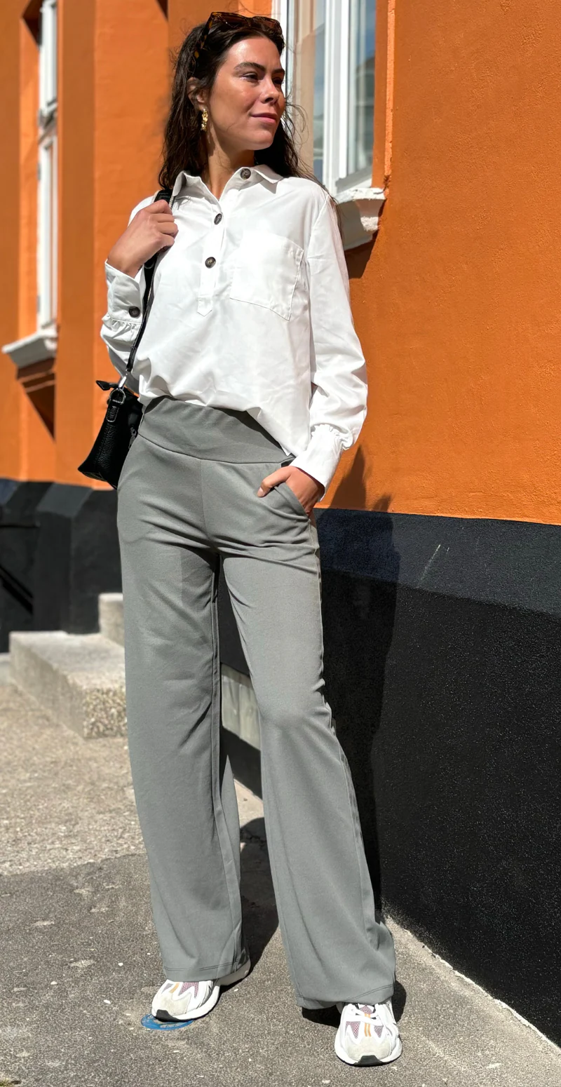 Emily buks med vidde khaki - Image 7
