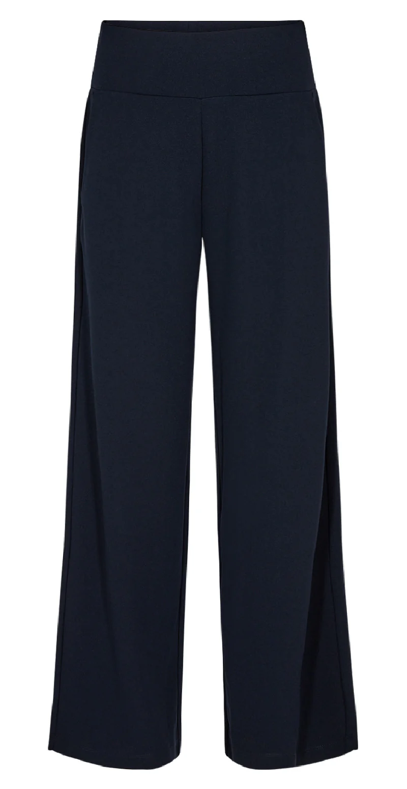 Emily buks med vidde navy - Image 11