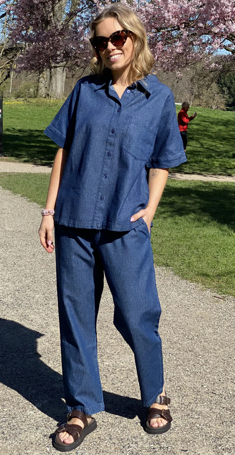 Esronda denimbluse med lomme dark blue denim Freequent - Image 2
