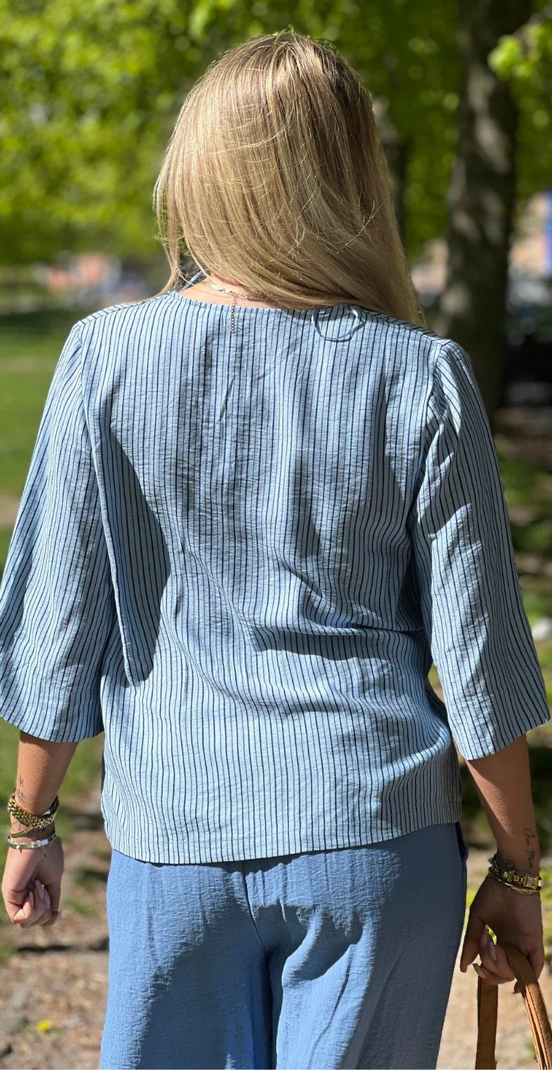 Fie bluse med v-hals og striber eclipse mix B.young - Image 3