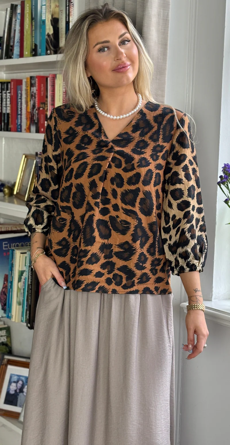 Hinva leopard bluse - Image 4