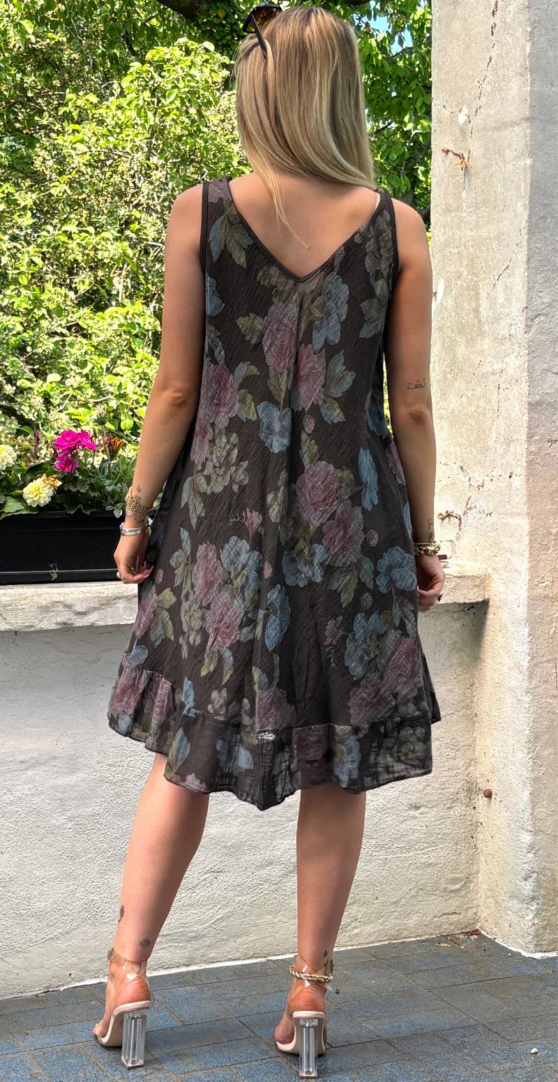Forudbestil uge 29 Iben kjole med blomsterprint og peplum brun LikeLondon - Image 5