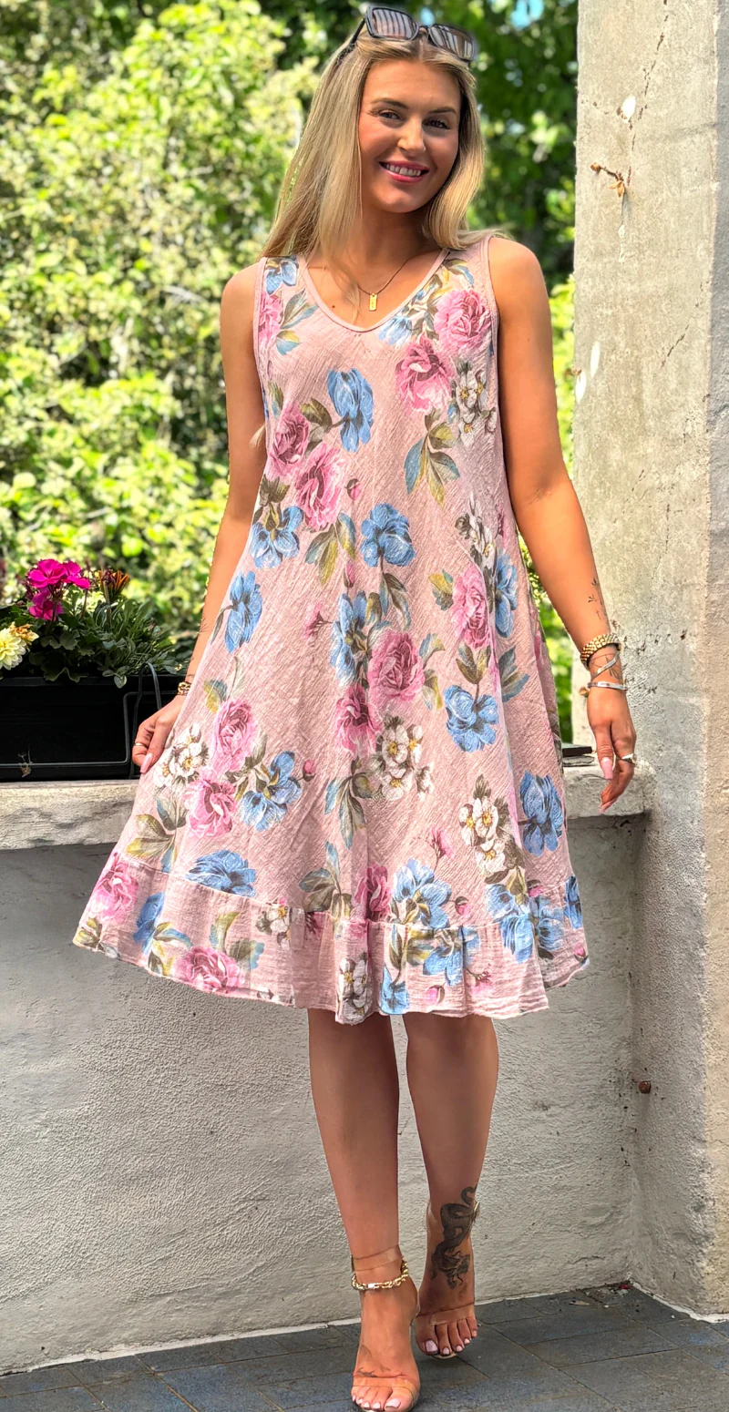 Forudbestil uge 29 Iben kjole med blomsterprint og peplum rosa LikeLondon