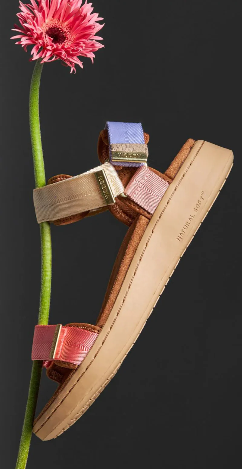 Line sandal med velcro butter multi Woden - Image 4