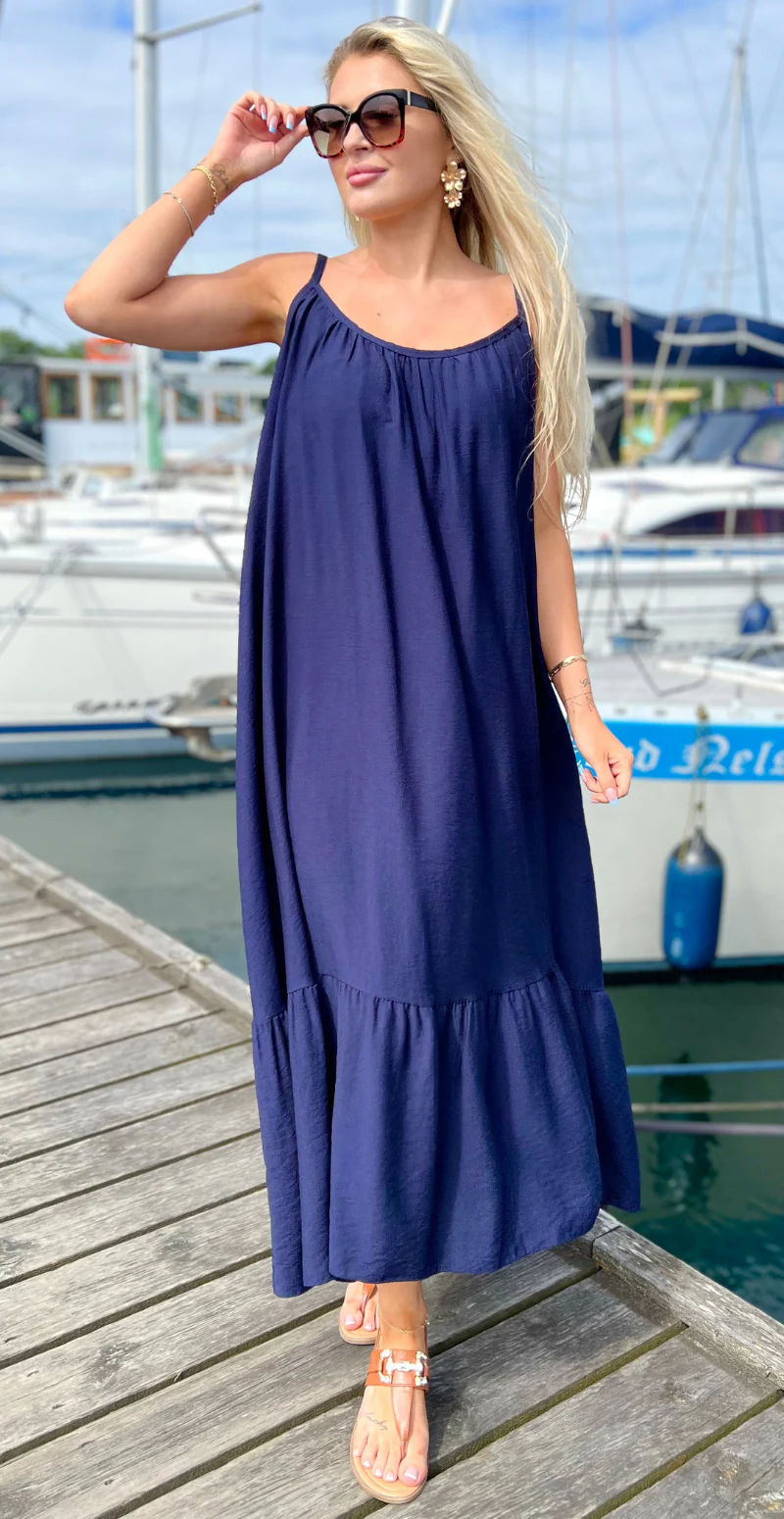 Forudbestil uge 28 Lydia stropkjole med peplum navy LikeLondon - Image 2