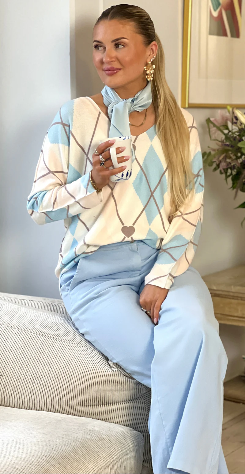 Marley strik med harlekin mønster hjerter sky blue LikeLondon