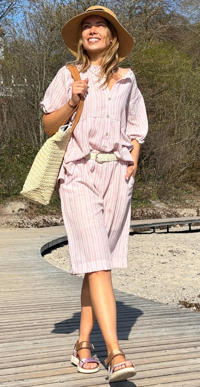 Merle stribet shorts med fletbælte rosa LikeLondon