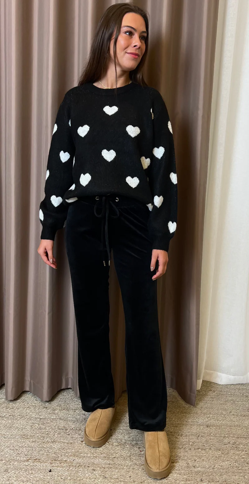 Minya strik med hjerter sort/off white - Image 3