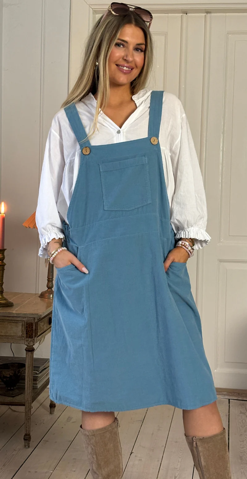 Nynne kort spencer i fløjl med lomme foran light jeans LikeLondon - Image 2
