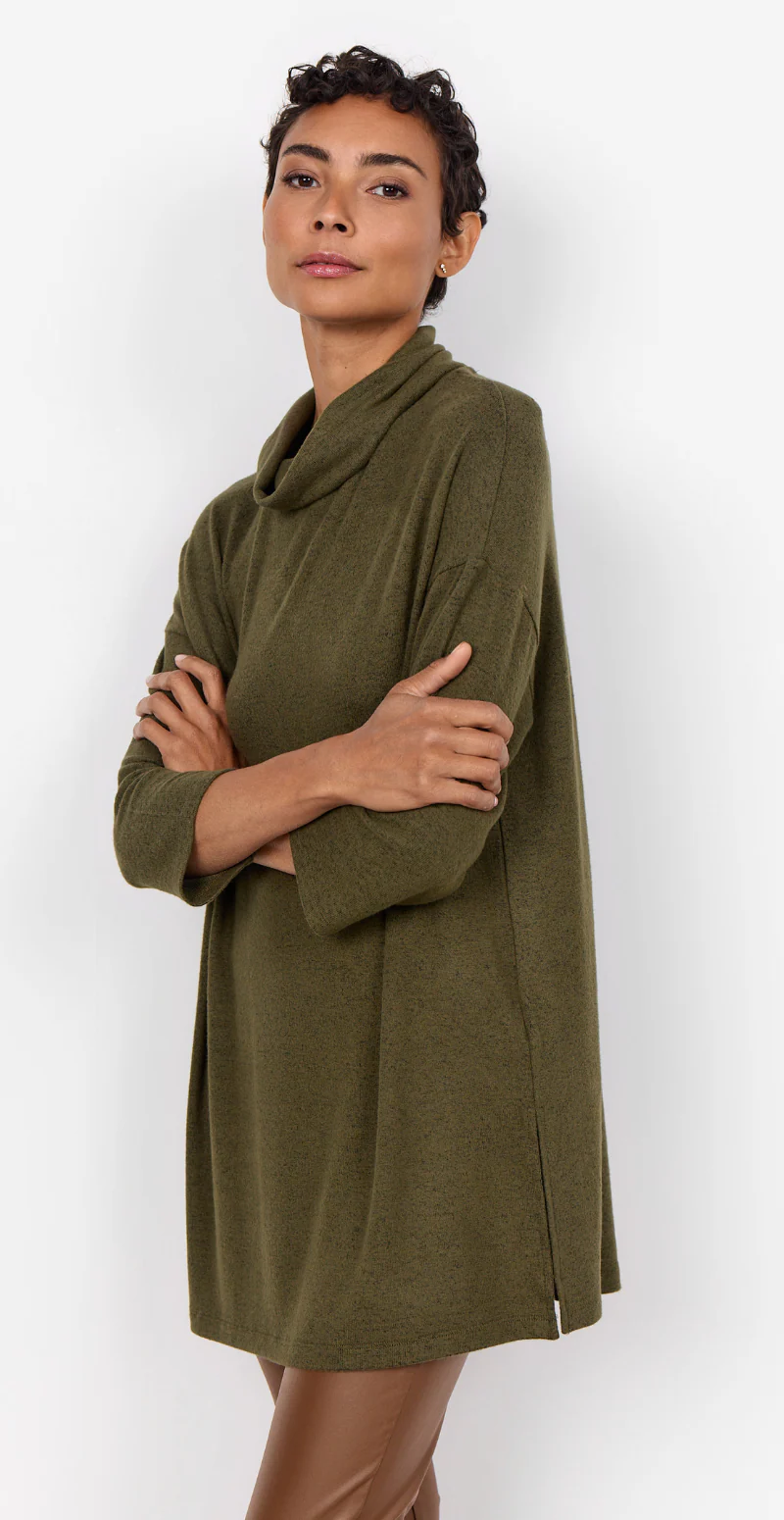 Olivia bluse med høj hals og trekvart ærmer khaki - Image 2