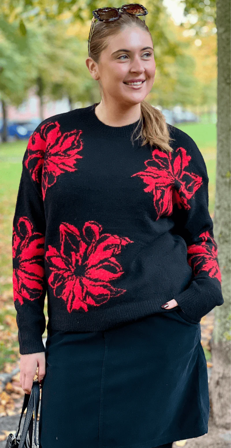Omea strikbluse sort - Image 3