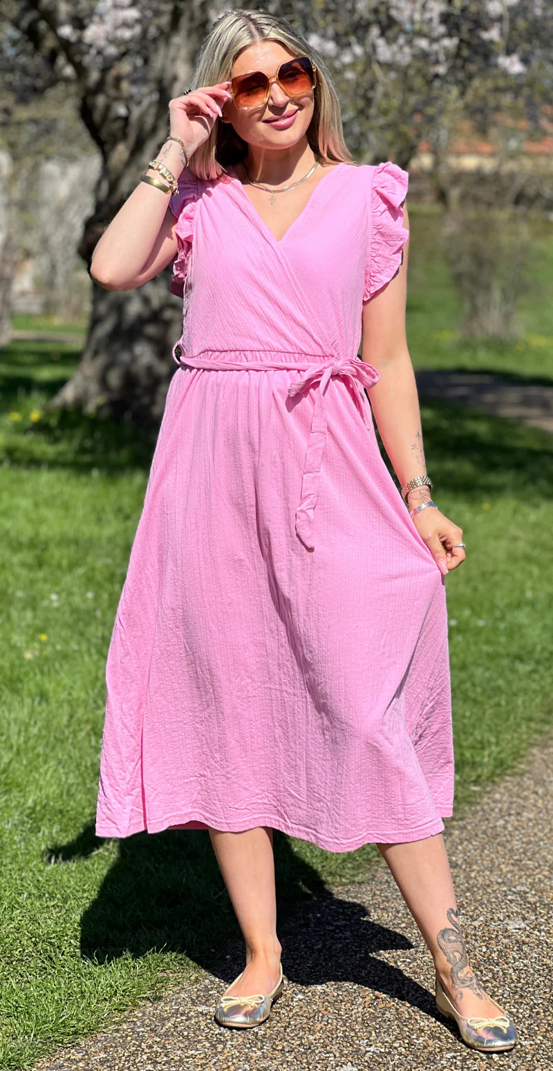Paige kjole med flæsedetaljer og bindebånd begonia pink B.young - Image 5