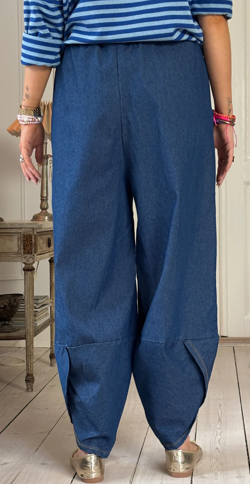 Rosia denimbukser med slids og lommer foran dark blue LikeLondon - Image 7