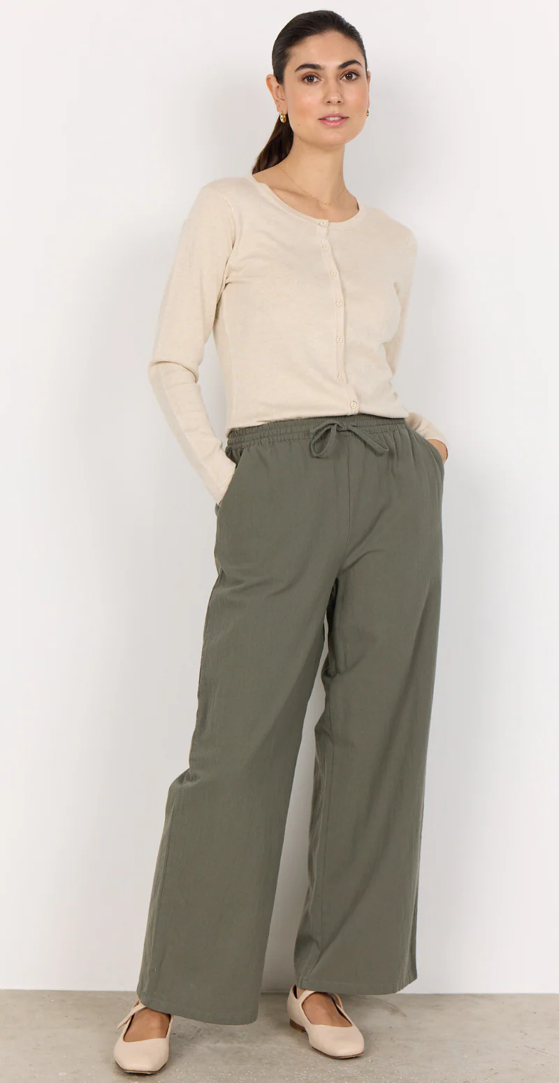 Sally buks med lige ben og lommer khaki LikeLondon - Image 4