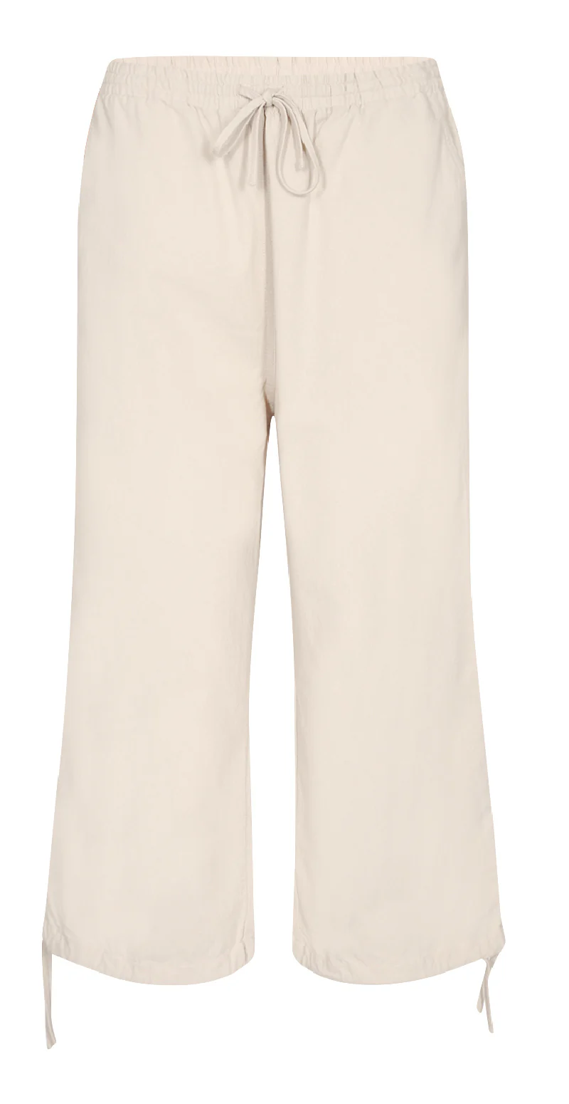 Sally capri bukser med bindebånd og snøre creme LikeLondon - Image 4