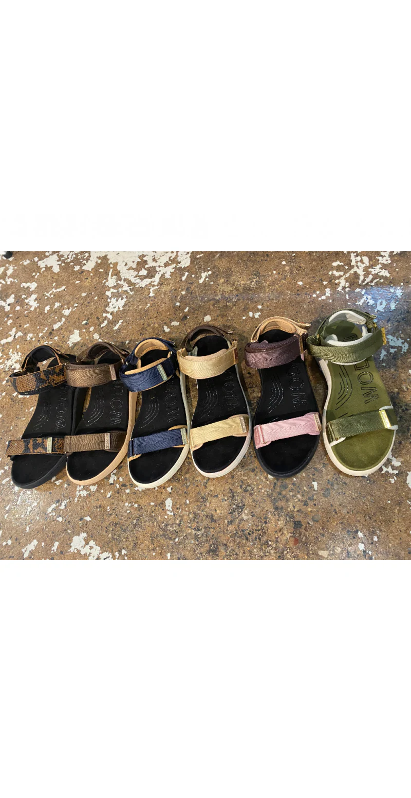 Sandal med velcro i navy - Image 14