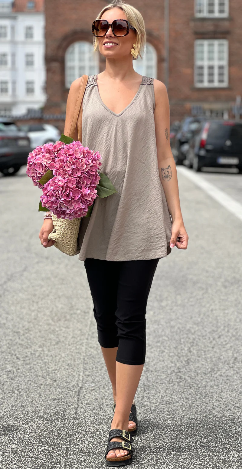 Valentina top med vidde og hæklet detalje bagtil fango LikeLondon - Image 13