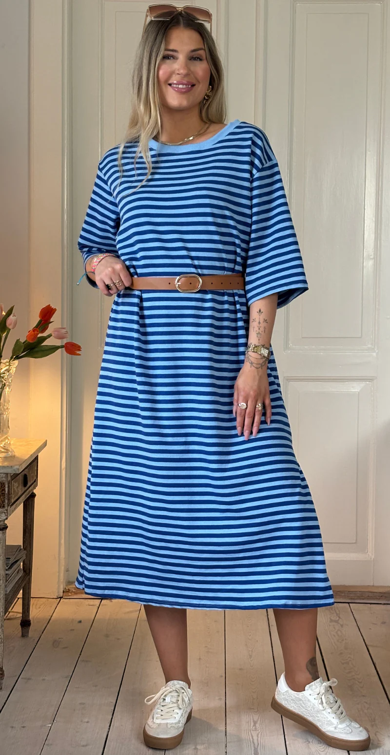 Zenia kjole med striber i royal blue LikeLondon - Image 4