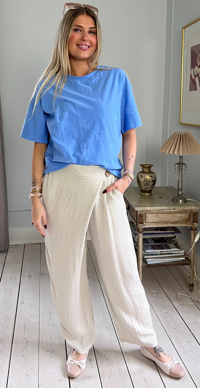 Ziprea bluse med præget blomstermønster vista blue Freequent - Image 4